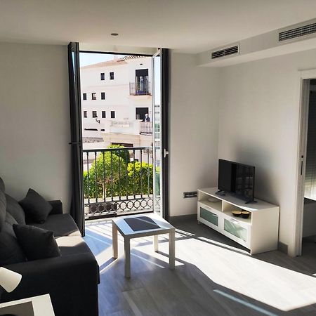 Apartamentos Gran Plaza De נרחה מראה חיצוני תמונה