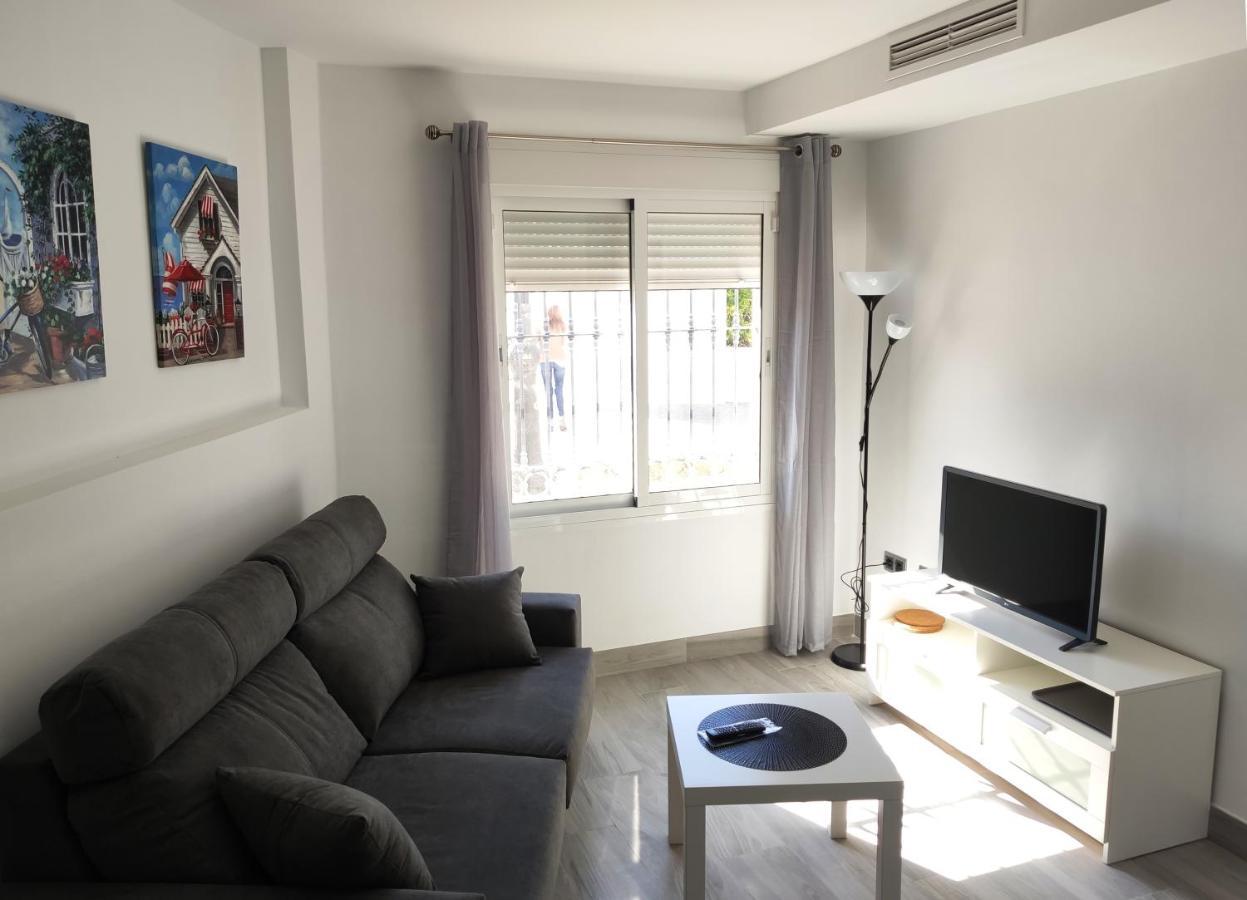 Apartamentos Gran Plaza De נרחה מראה חיצוני תמונה